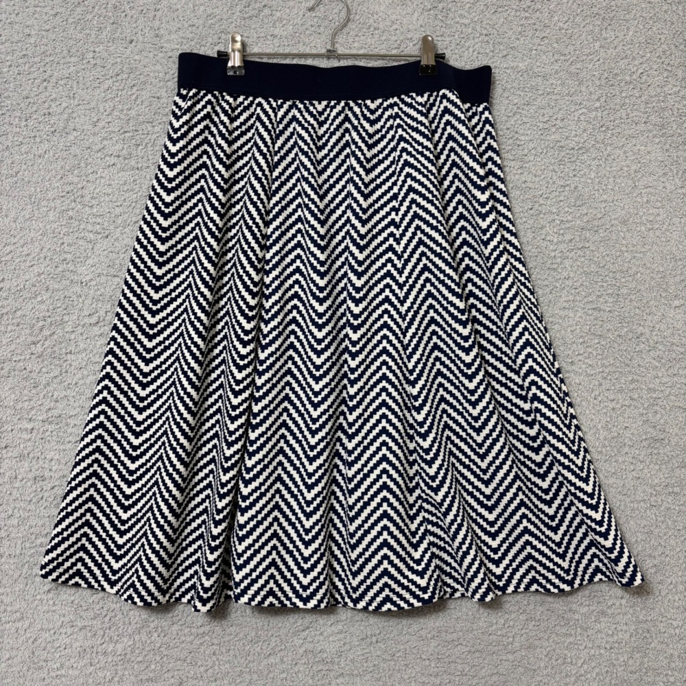 Chevron Midi Skirt Elastic Waist Flowy Modest Casual Navy White XL
